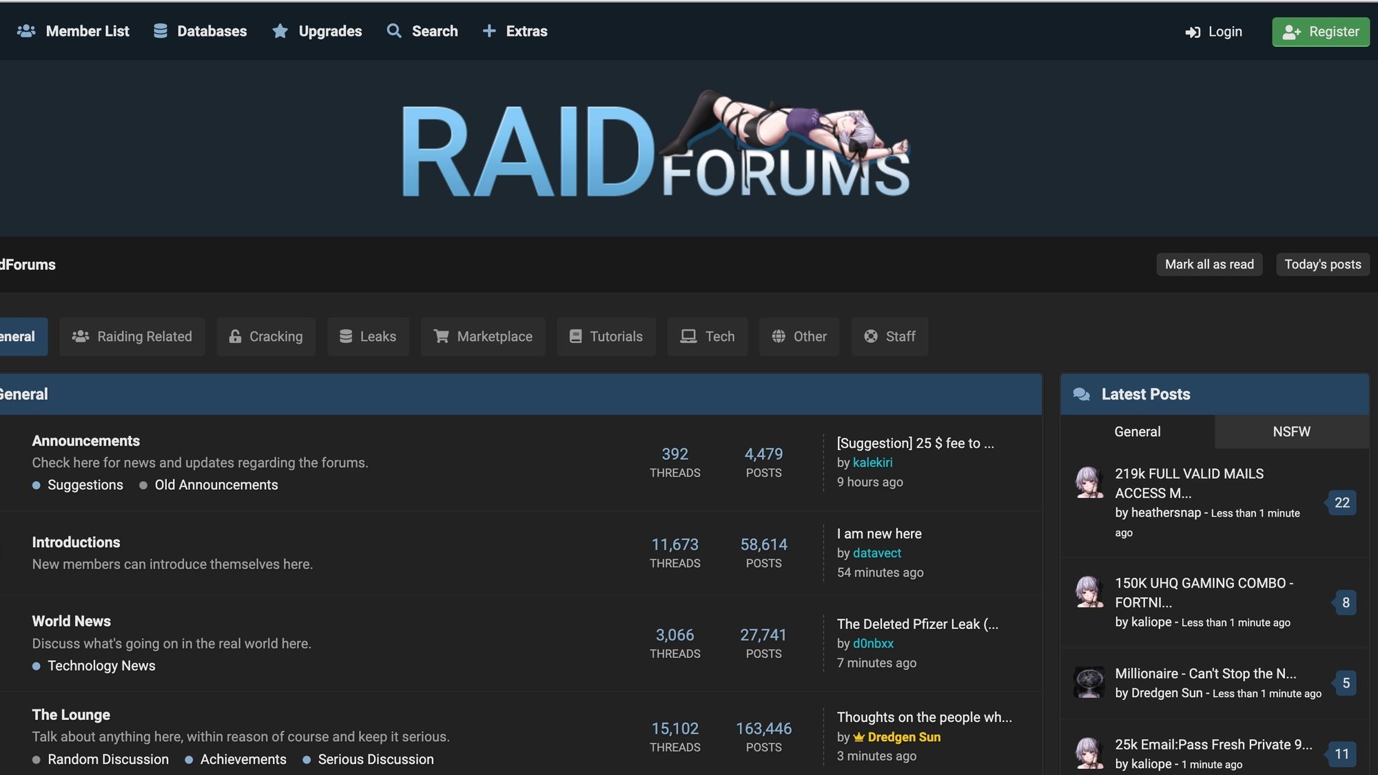 Hacking forum admin leaks data, 478,000 hackers exposed